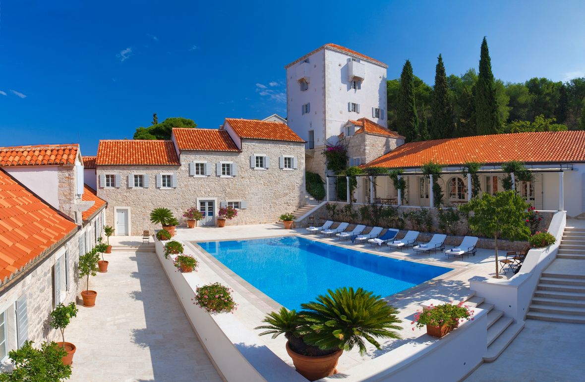 Spend Luxurious Vacation in Stories Croatian Hotels.