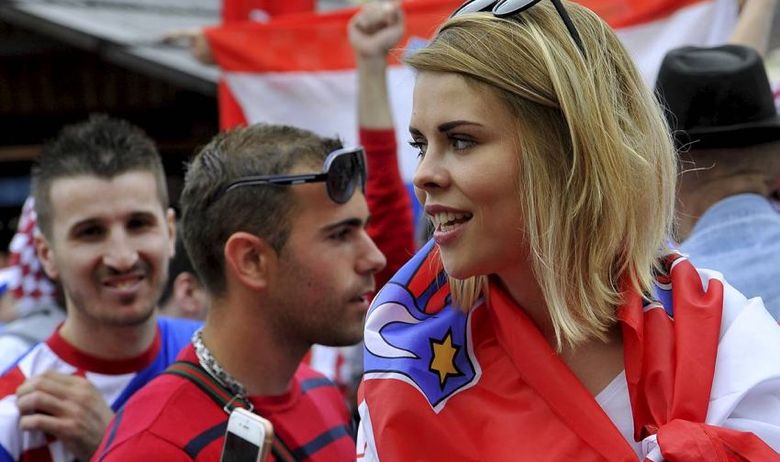 Beautiful Croatian Cheerleaders (1)